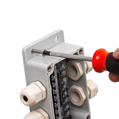 IP65 Waterproof Cable Distribution Junction Box 100*68*50mm with Terminal Blocks 3 Ways Wall Mounting