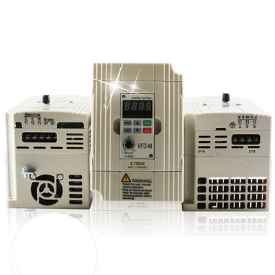 Frequency AC Servo Driver 0.4kw 0.75kw 1.5kw  3 PH 380V - 460V VFD015M43B Inverter Delta Compatible