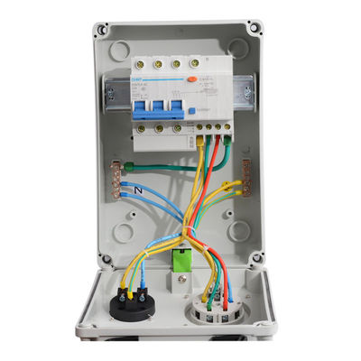 IP65 Waterproof Outdoor Electrical Socket Plastic Electric Box AC 380V - 400V