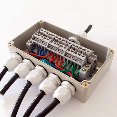IP65 Waterproof Electrical Cable Distribution Terminal Blocks Junction Box 158*90*60mm